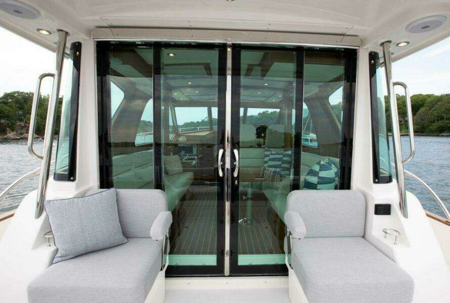 43ft Sabre Yacht For Sale