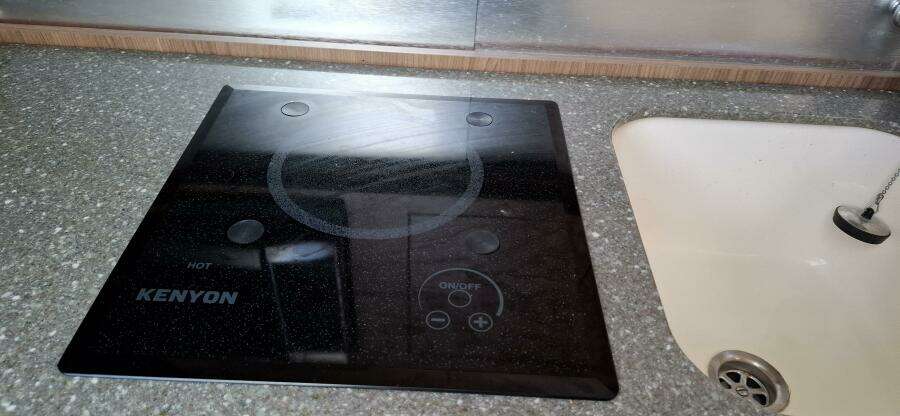 Whaler 31ft Boston Whaler Yacht For Sale