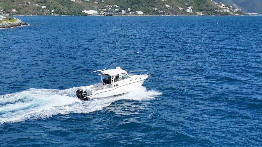 Whaler 31ft Boston Whaler Yacht For Sale