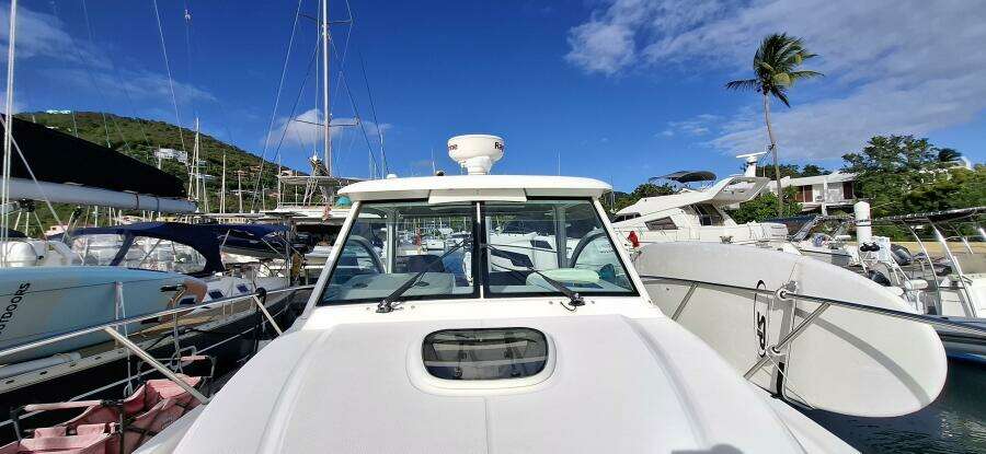 Whaler 31ft Boston Whaler Yacht For Sale