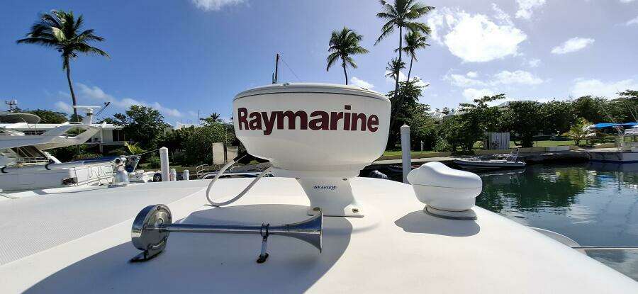 Whaler 31ft Boston Whaler Yacht For Sale