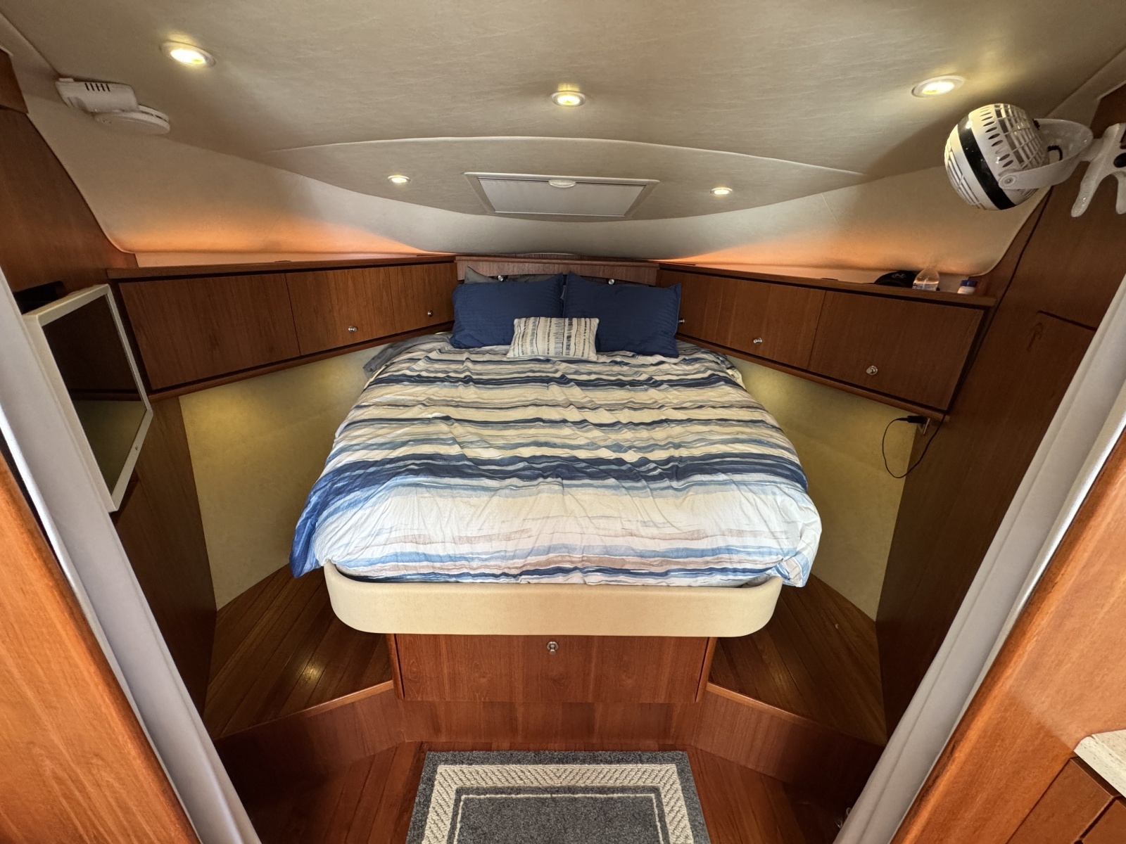 2008 Tiara Yachts 3900 Sovran