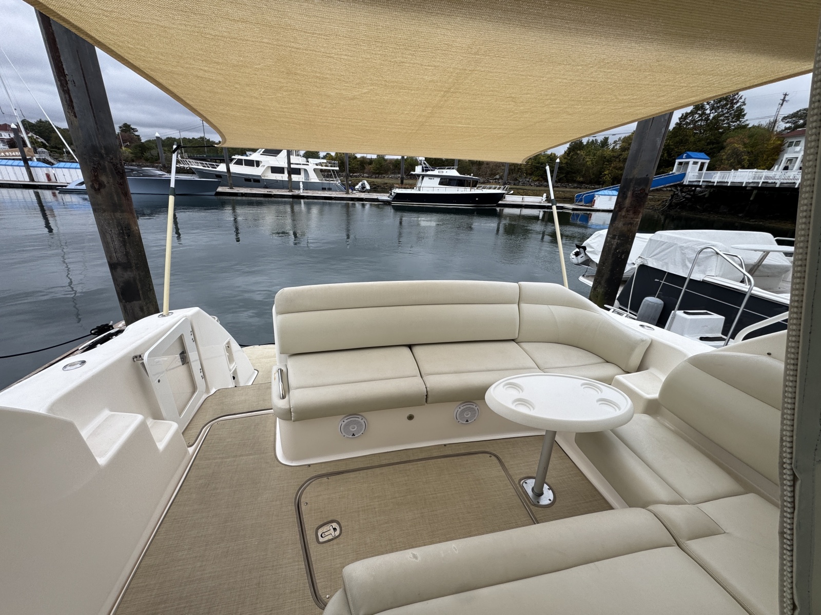2008 Tiara Yachts 3900 Sovran