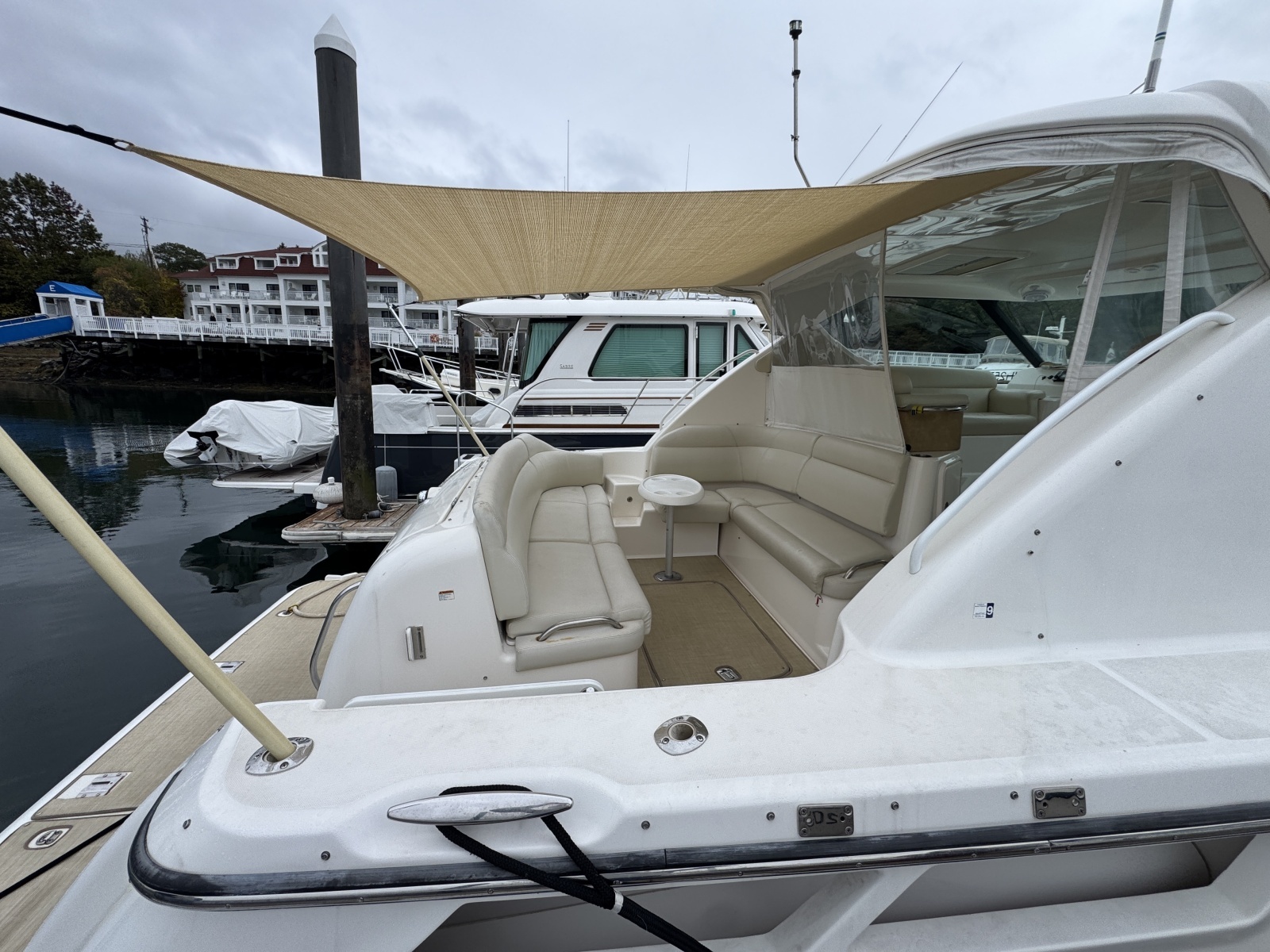 2008 Tiara Yachts 3900 Sovran