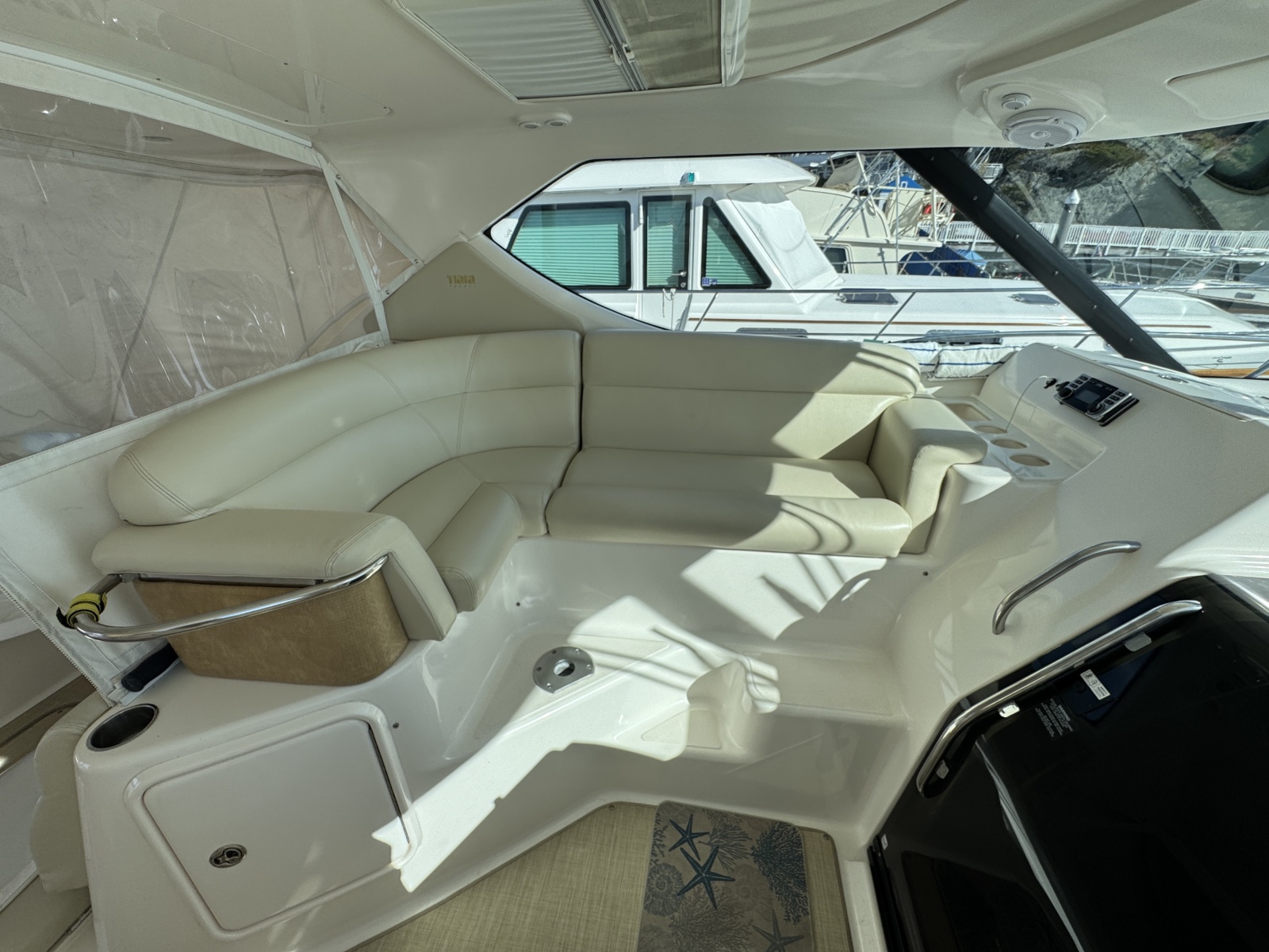 2008 Tiara Yachts 3900 Sovran