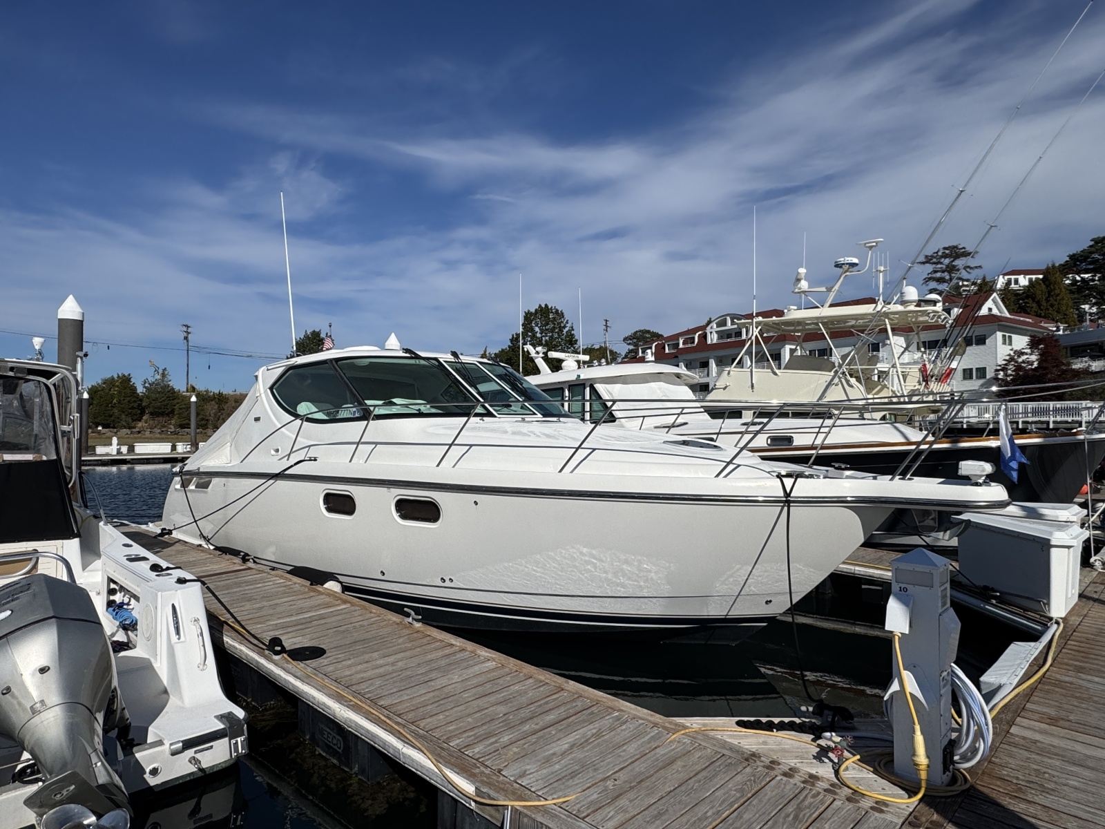 2008 Tiara Yachts 3900 Sovran