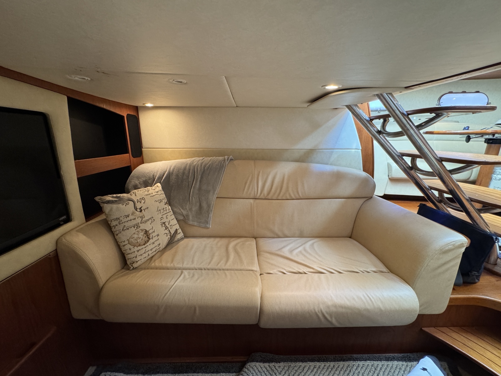 2008 Tiara Yachts 3900 Sovran