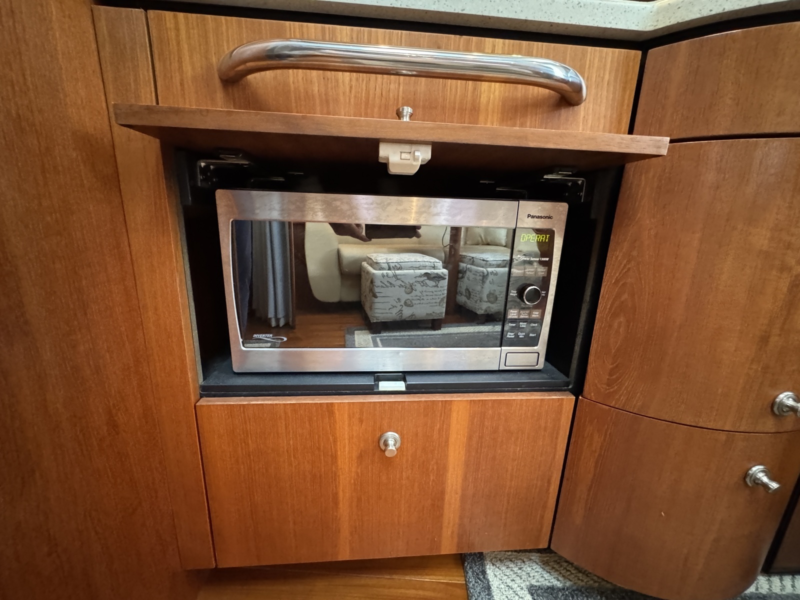 2008 Tiara Yachts 3900 Sovran