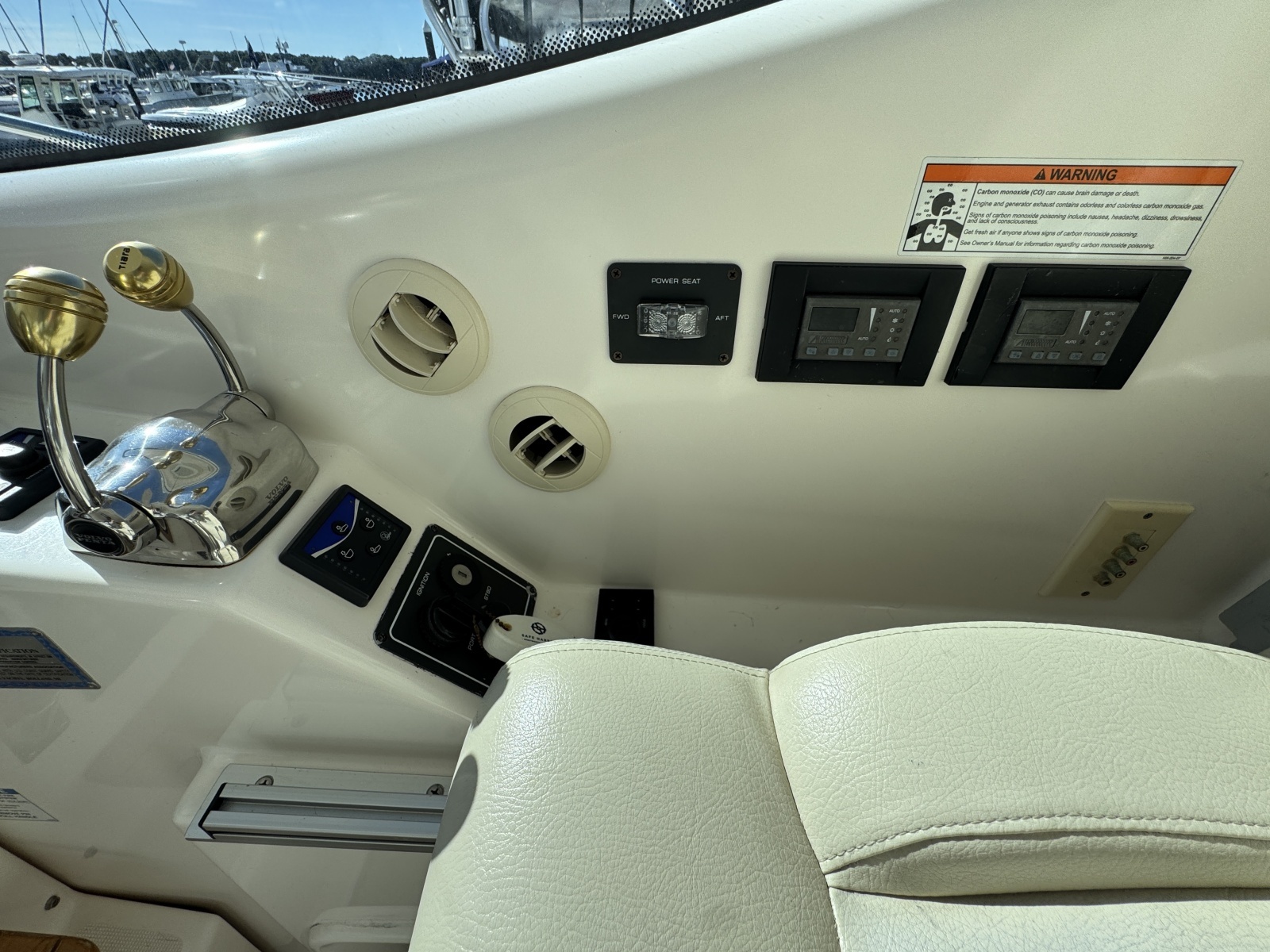 2008 Tiara Yachts 3900 Sovran