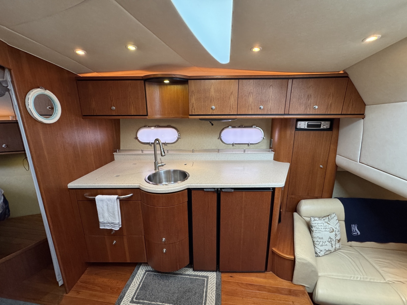 2008 Tiara Yachts 3900 Sovran