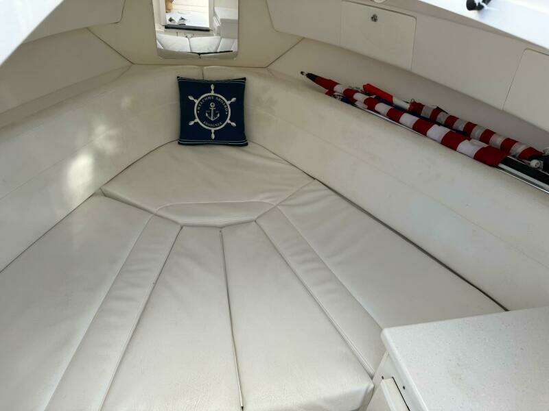 INSIGNIA 32ft Intrepid Yacht For Sale