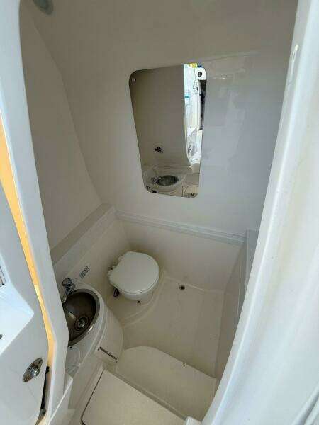 INSIGNIA 32ft Intrepid Yacht For Sale