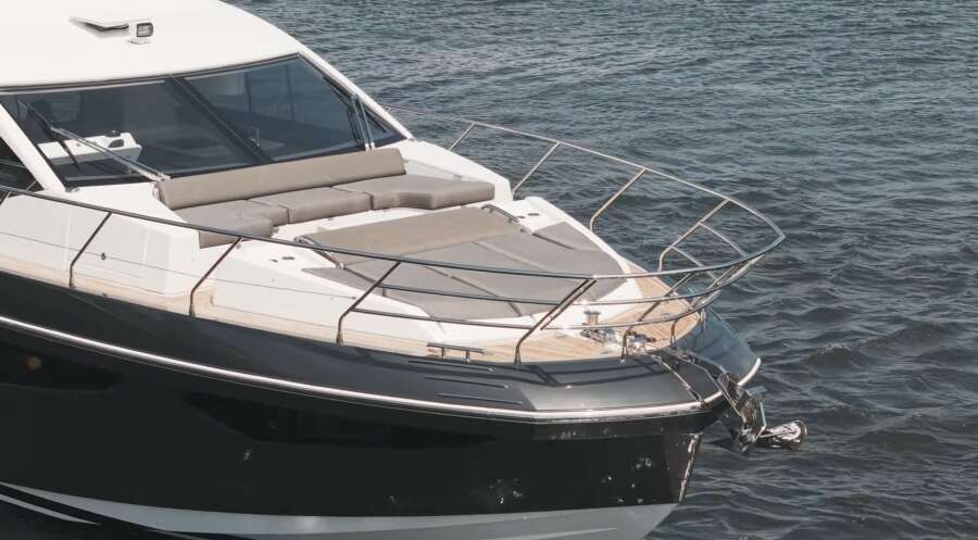 60ft Azimut Yacht For Sale