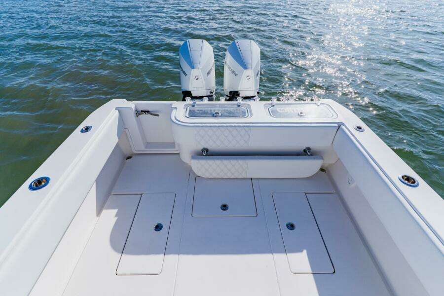 32ft Contender Yacht For Sale