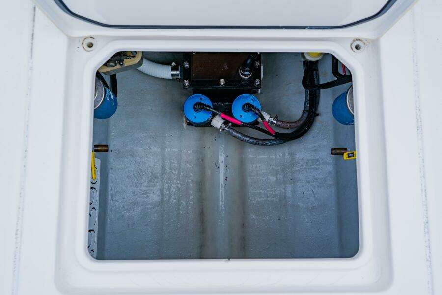 32ft Contender Yacht For Sale