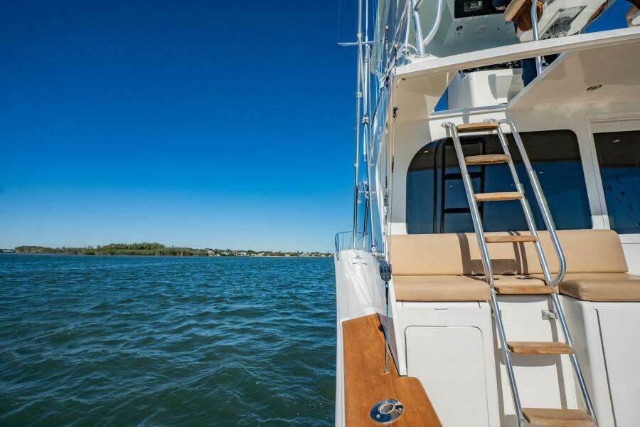 Business 42ft Post Yacht For Sale