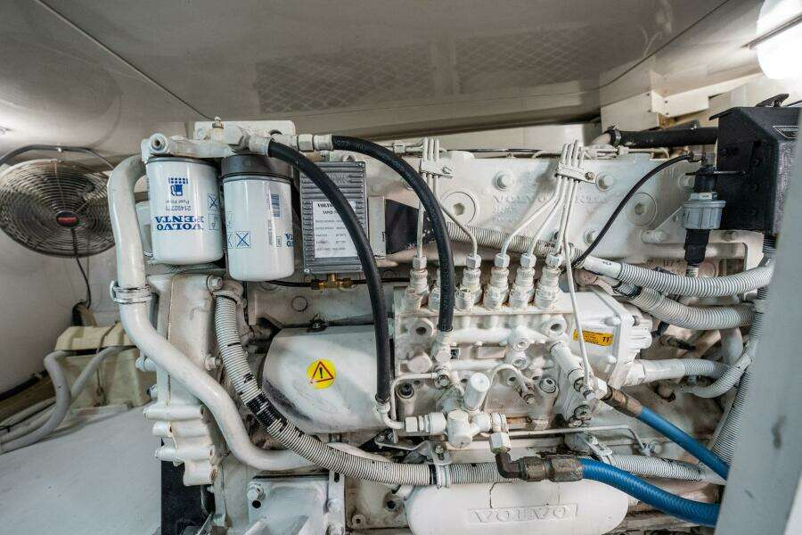 Business 42ft Post Yacht For Sale