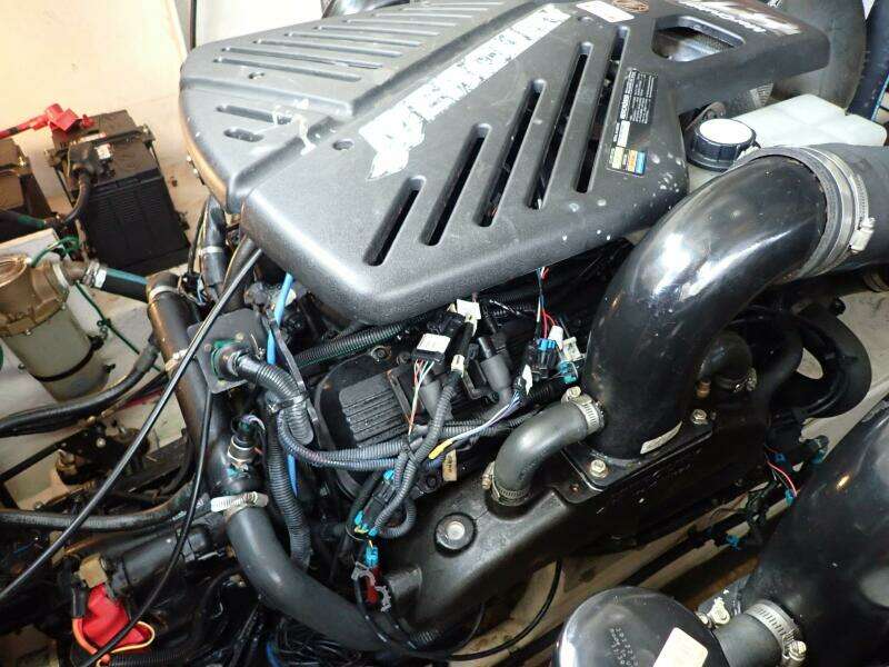 Talkn Trash 34ft Sea Ray Yacht For Sale