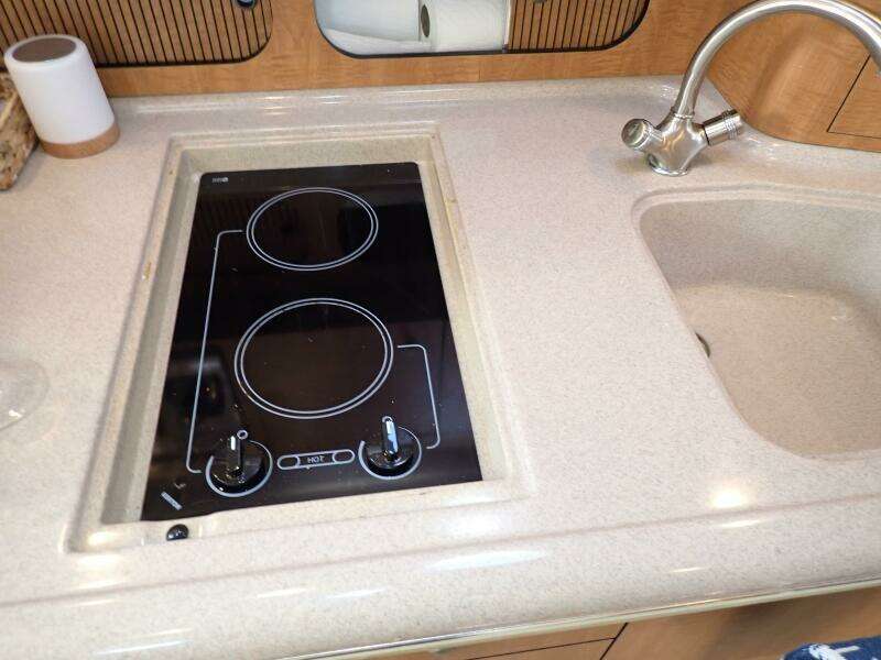 Talkn Trash 34ft Sea Ray Yacht For Sale