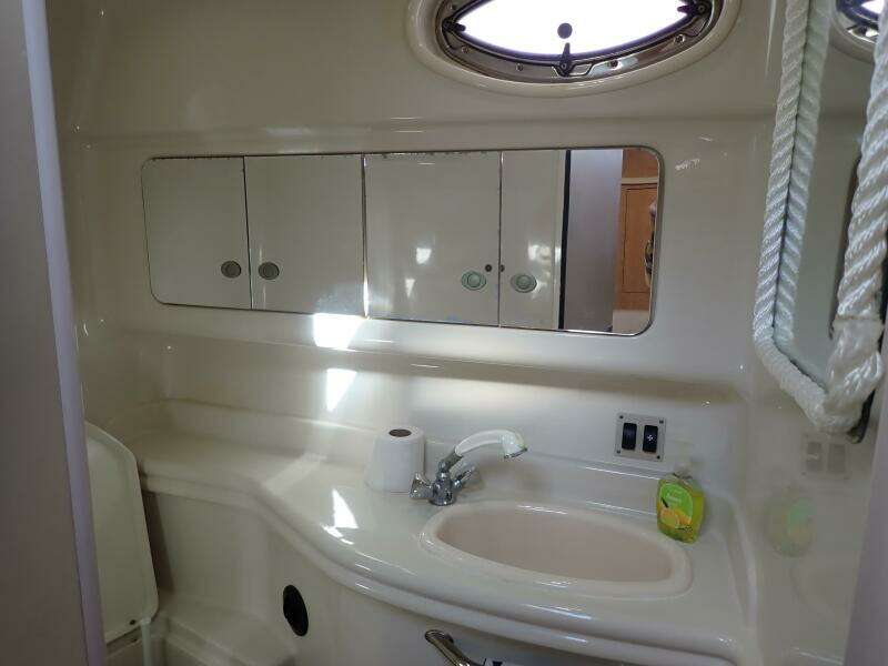 Talkn Trash 34ft Sea Ray Yacht For Sale