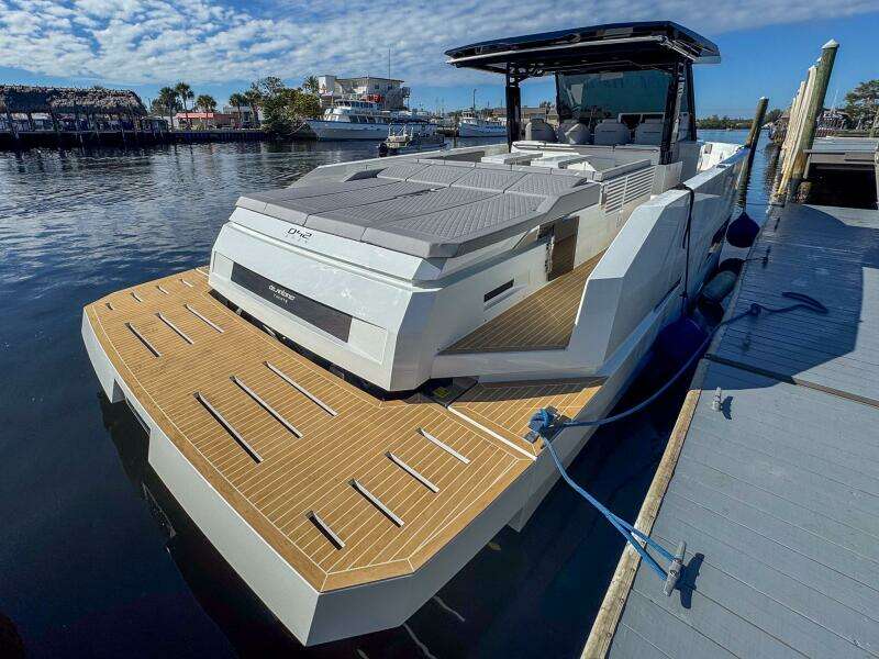 42ft De Antonio Yacht For Sale