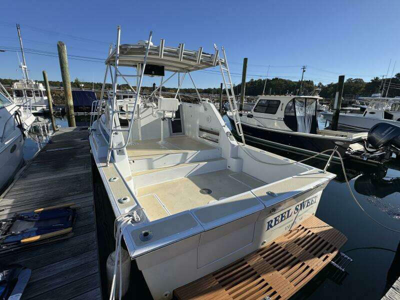 29ft Luhrs Yacht For Sale