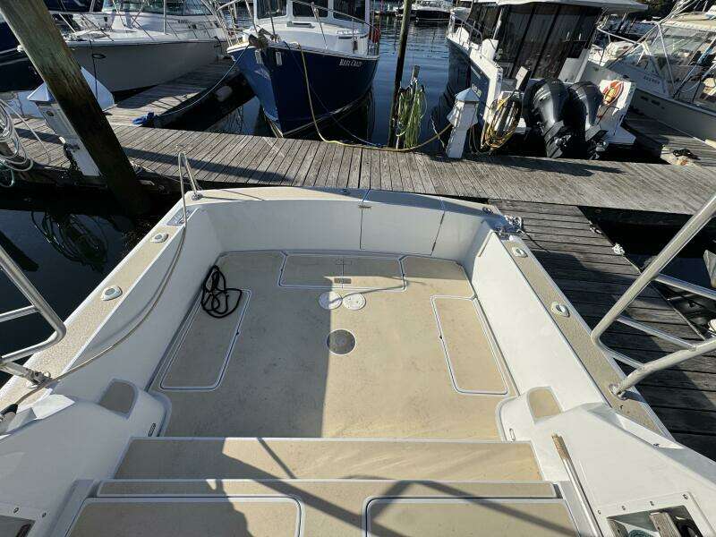 29ft Luhrs Yacht For Sale