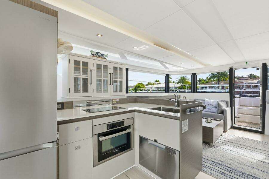 Better Now 46ft Leopard Yacht For Sale