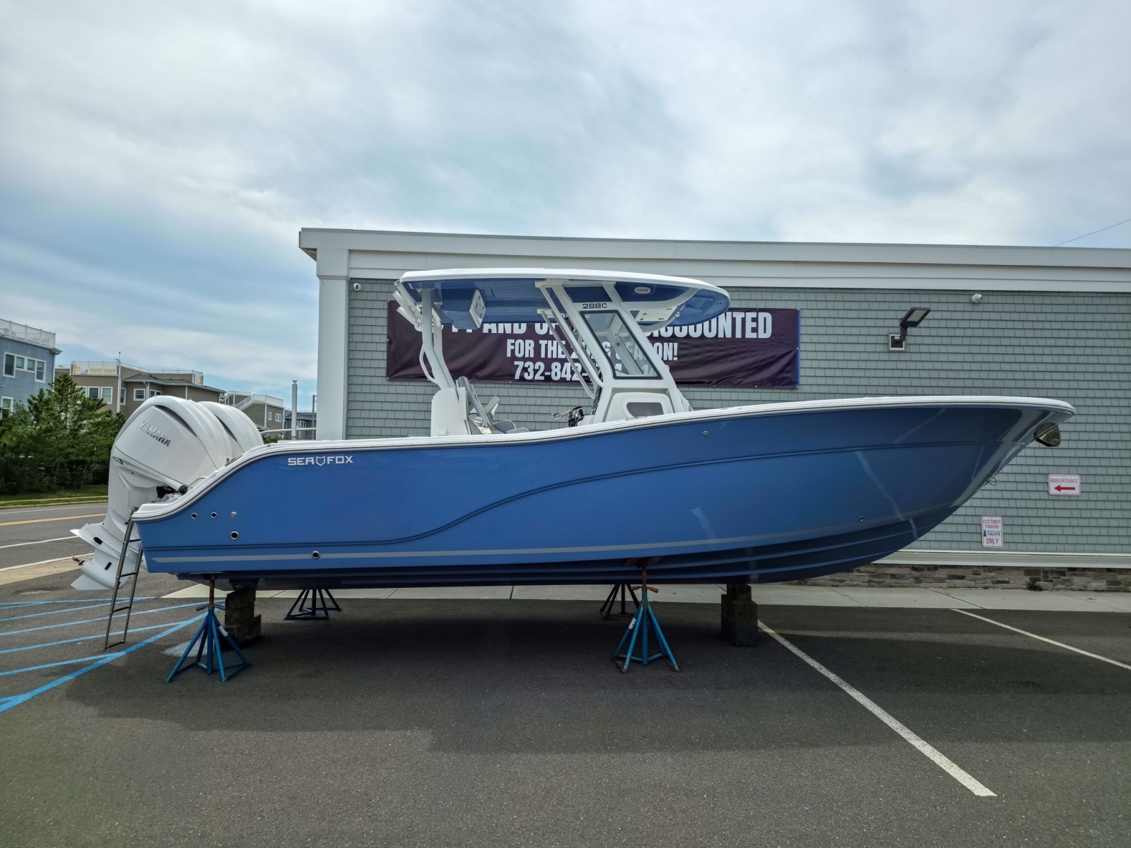 28ft Sea Fox Yacht For Sale