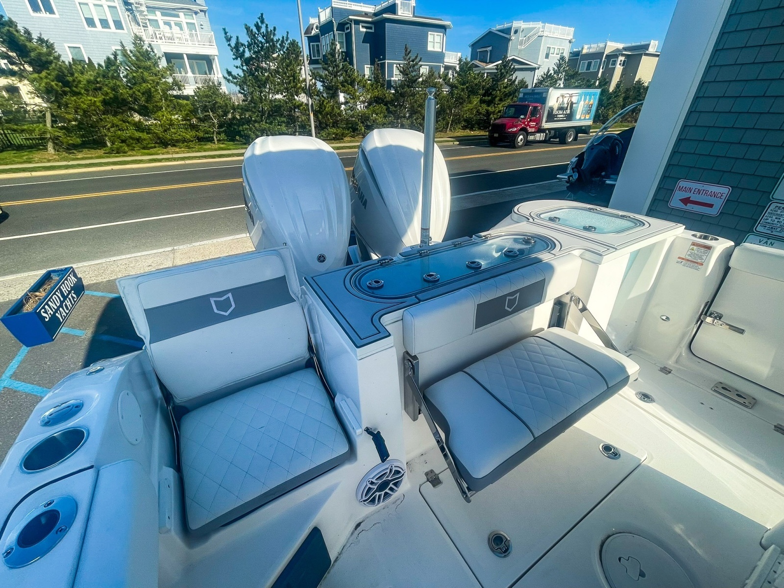 28ft Sea Fox Yacht For Sale