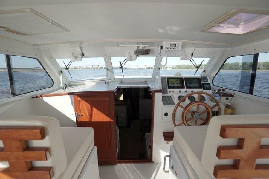 44' 2003 Huckins 