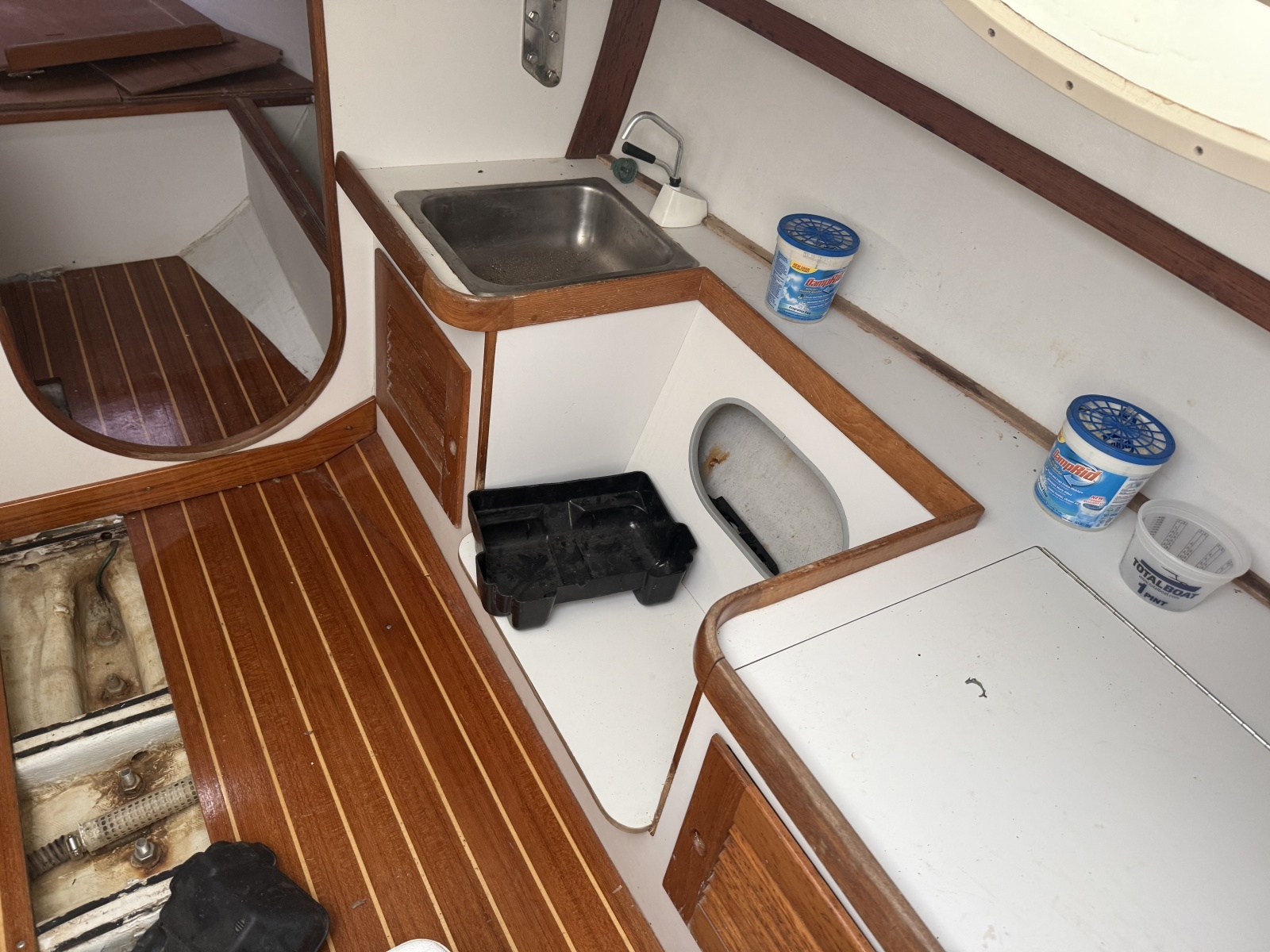 Aria 28ft Alerion Yacht For Sale