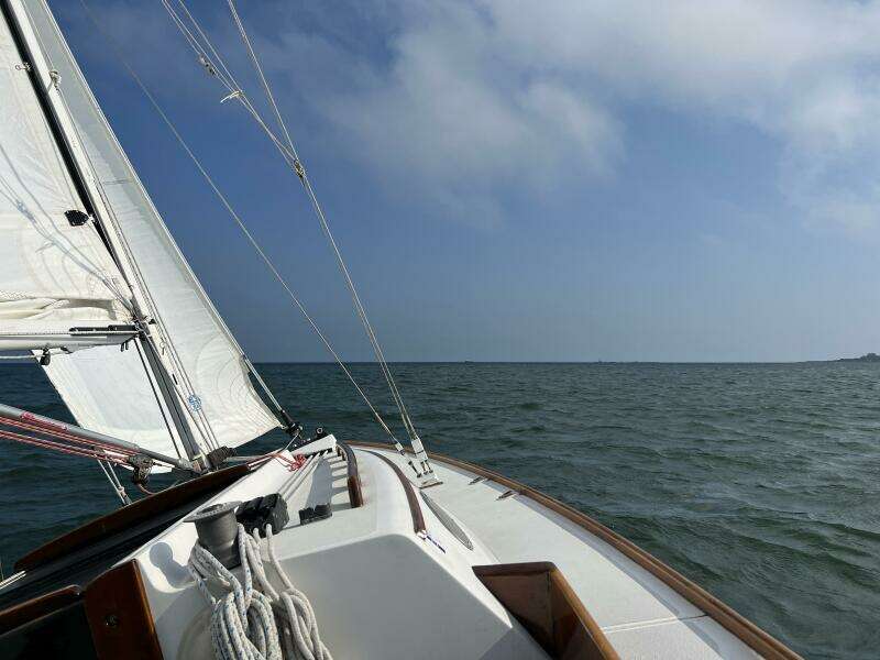 Aria 28ft Alerion Yacht For Sale