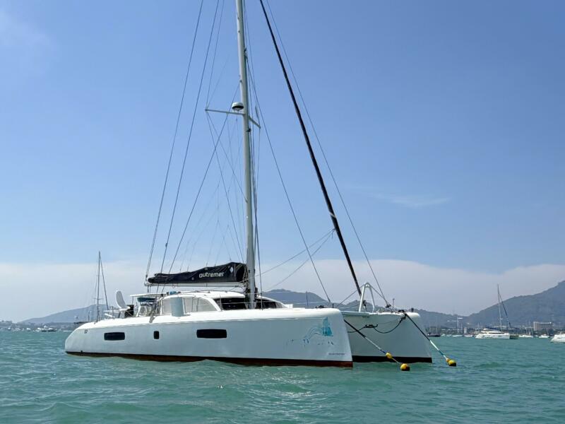 51' 2017 Sailboat 51 Inverted Bow