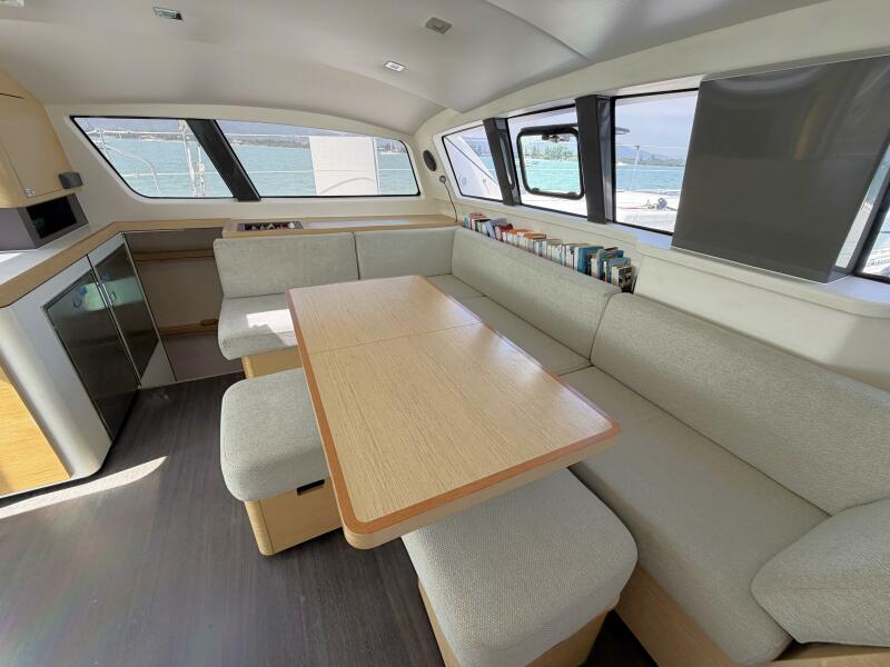 51' 2017 Sailboat 51 Inverted Bow