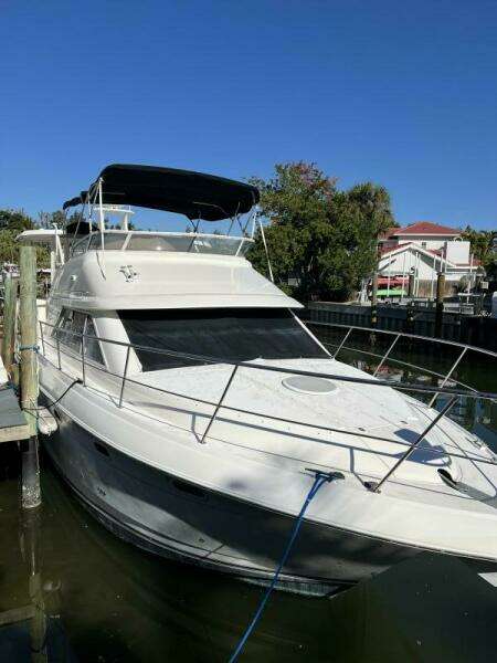 37ft Cruisers Yachts Yacht For Sale