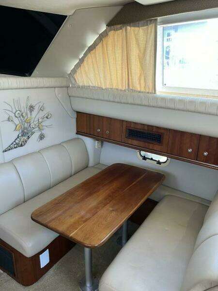 37ft Cruisers Yachts Yacht For Sale