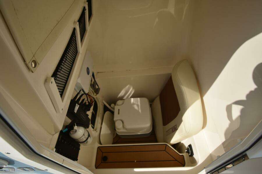 2023 Pathfinder 2700 Open