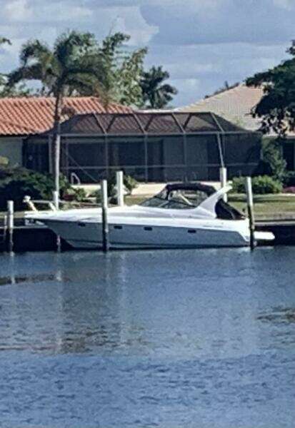 33ft Cruisers Yachts Yacht For Sale