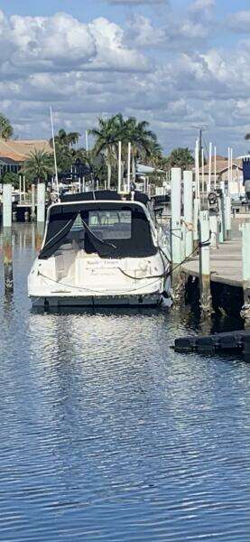 33ft Cruisers Yachts Yacht For Sale