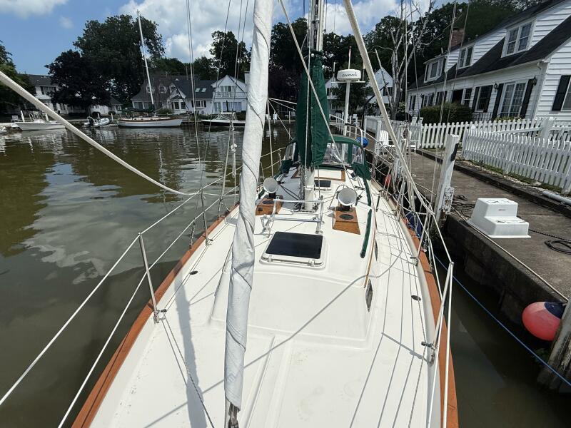 34' 1995 Pacific Seacraft 34
