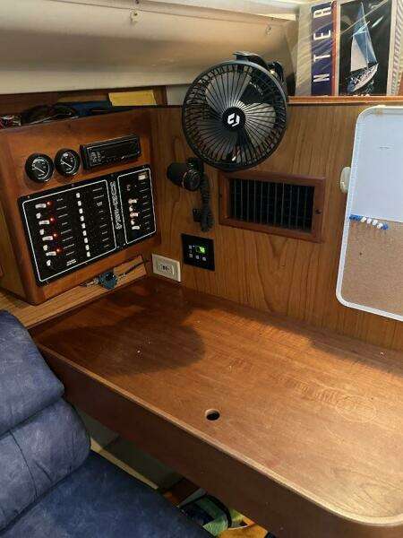 No Problem II 34ft Hunter Yacht For Sale