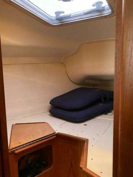 No Problem II 34ft Hunter Yacht For Sale