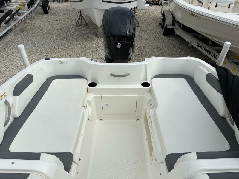 18' 2023 Bayliner 180XL Element