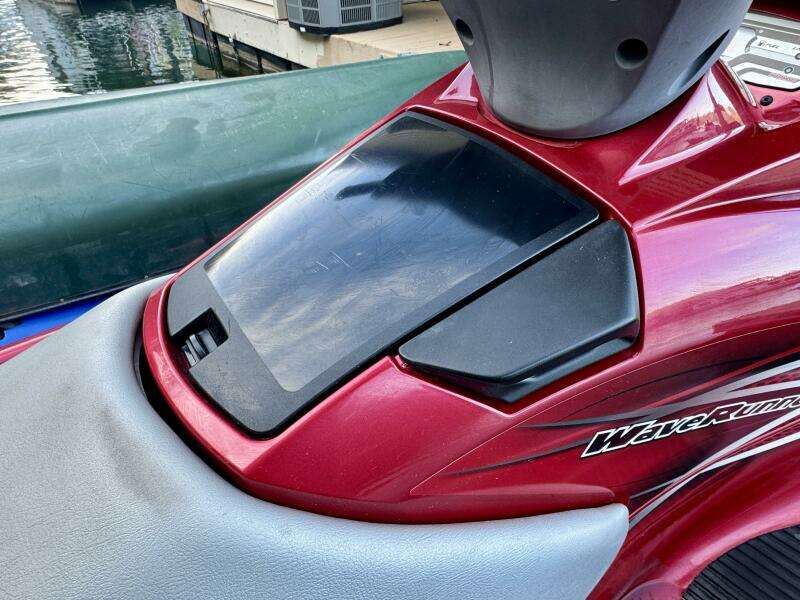 11ft Yamaha WaveRunner Yacht For Sale