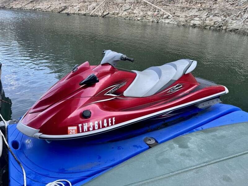 11ft Yamaha WaveRunner Yacht For Sale