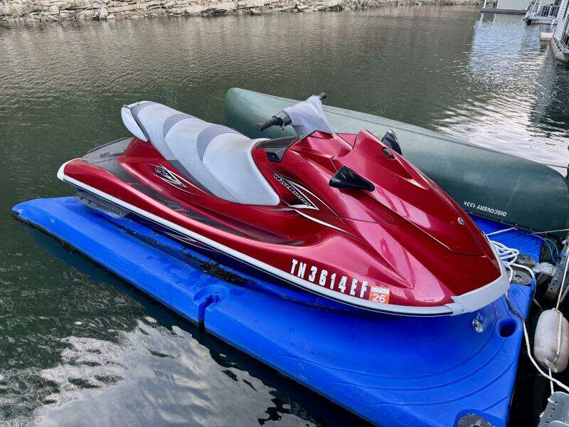 11ft Yamaha WaveRunner Yacht For Sale