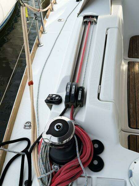 TAKE FIVE 41ft Jeanneau Yacht For Sale