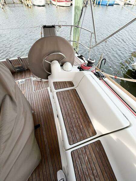 TAKE FIVE 41ft Jeanneau Yacht For Sale