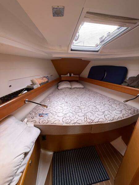 TAKE FIVE 41ft Jeanneau Yacht For Sale